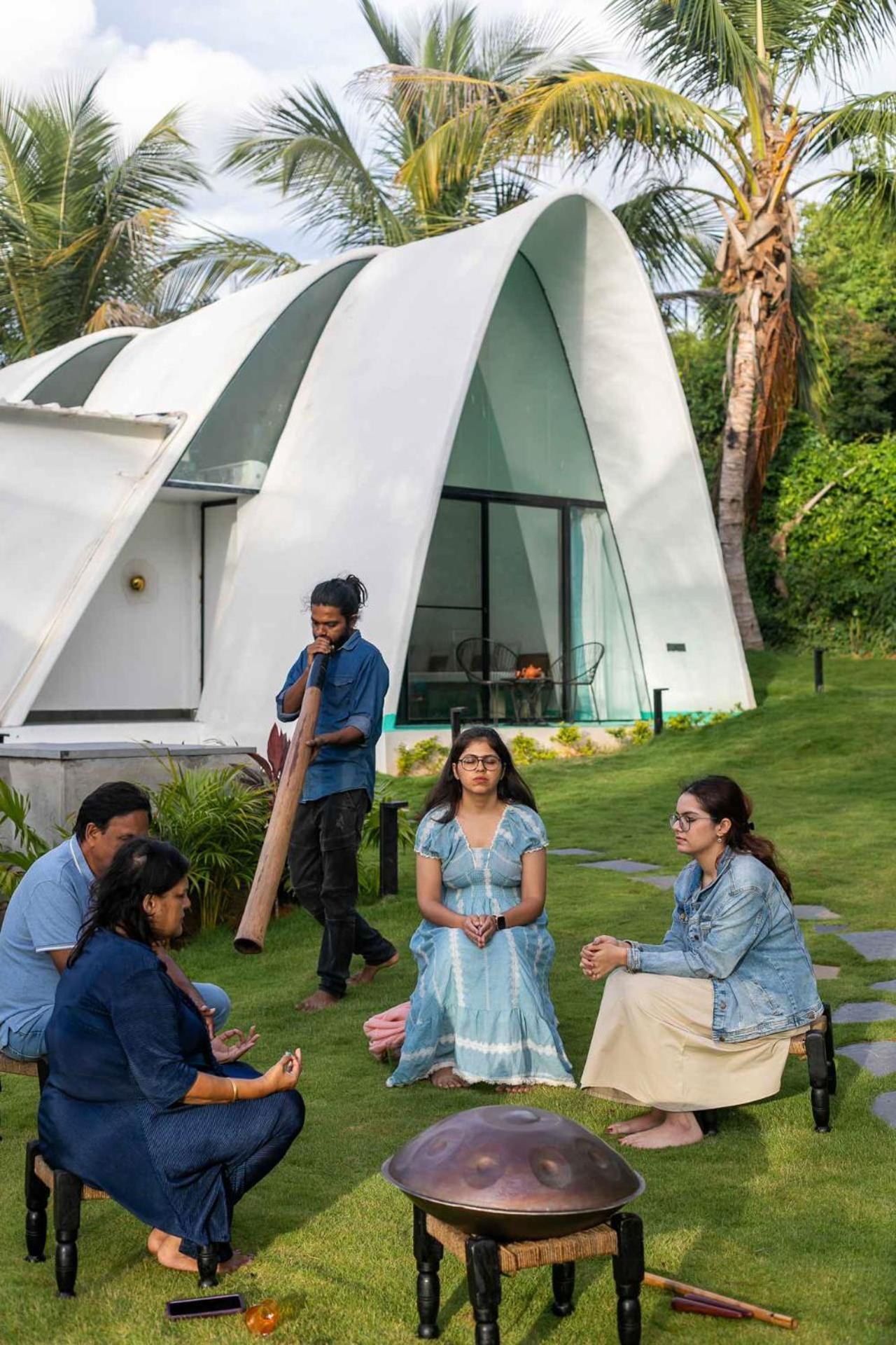 Stayvista At Shwaas Mysore With Private Pool Ngoại thất bức ảnh